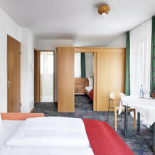 Hirsch Hotel, Остфильдерн — фото 3
