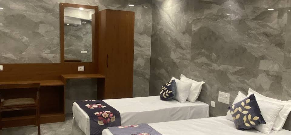 Hotel Sri Pranams Royal Grand, 比马瓦拉姆 — 照片 1