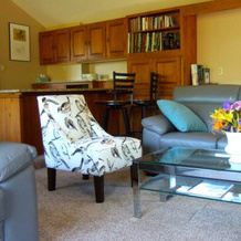 Loya's Little House Bed & Breakfast, Ames — photo 3