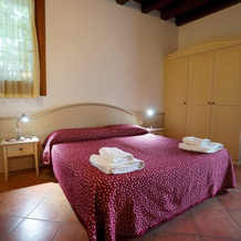 Rosmarino Apartment With two Bedrooms and one Bathroom on the Ground Floor Apartment 1, 隆加雷 — 照片 3