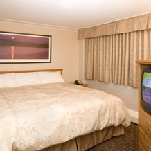 Woodlands Inn & Suites, Форт-Нельсон — фото 2