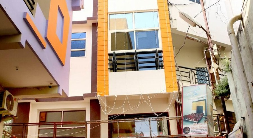 Shri Radhe Krishna Hotel, Омкарешвар — фото 1