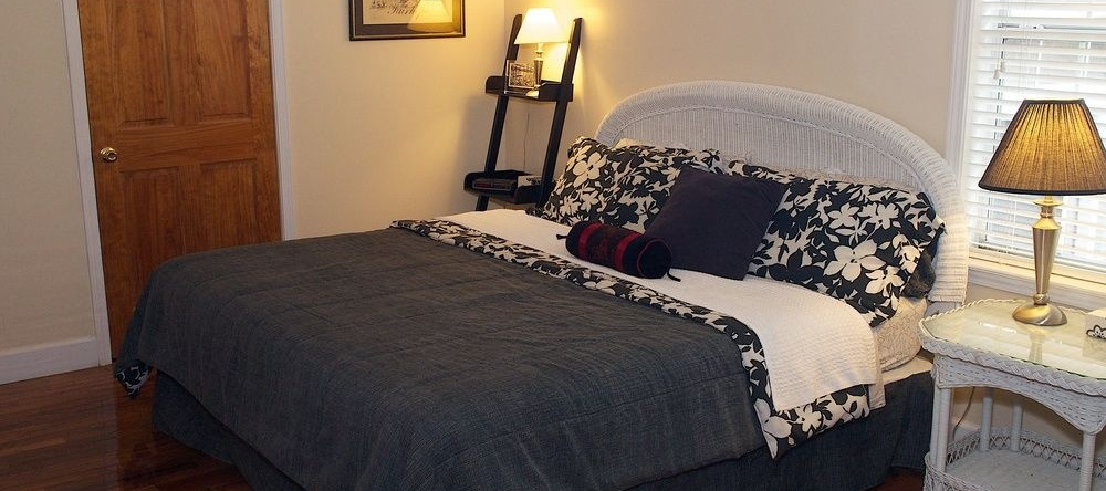 Away At The Bay Bed & Breakfast, Фейрхоуп — фото 1