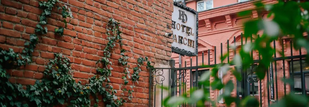 Darchi Palace, Тбилиси — фото 1