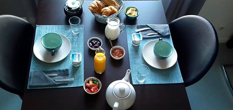 Hôtel Labat anciennement clinique Labat, 奥尔泰兹 — 照片 1