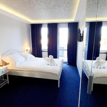 Hotel Imperium, 皮翁基 — 照片 4