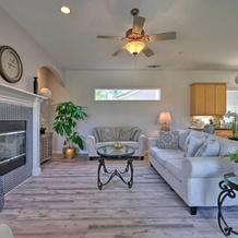 Family-friendly Modesto Home w/ Grill & Yard, 莫德斯托 — 照片 4