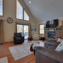 Large Deck + Resort Amenities: Lake Ariel Retreat, Avoy — photo 2