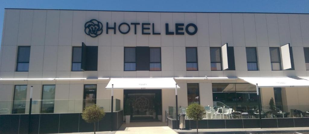 Hotel Leo, Fuentes de Leon — photo 1
