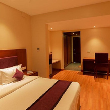 River Banks Madaparambil Resort, Тходупужа — фото 5
