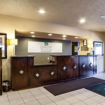 Holiday Inn Express Oakwood Village, Oakwood — photo 2