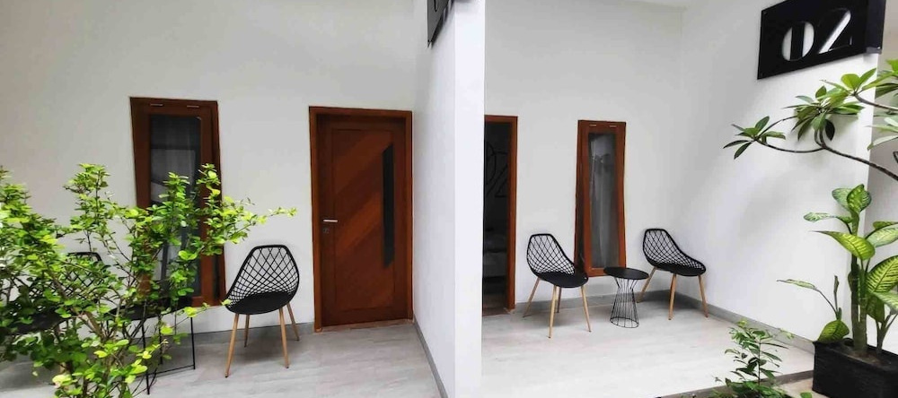 Cabin15 -Syariah, Блитар — фото 1