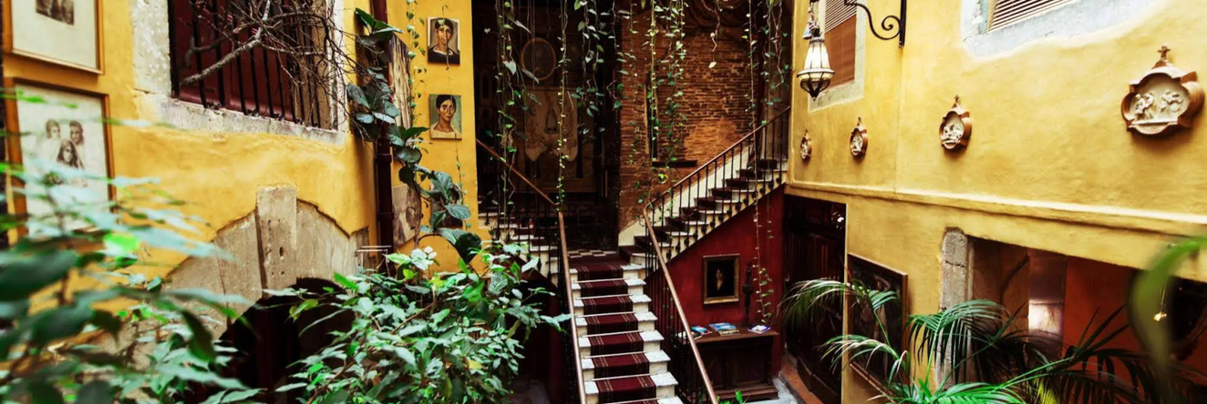 Hôtel de l'Europe, 卡斯特尔 — 照片 1
