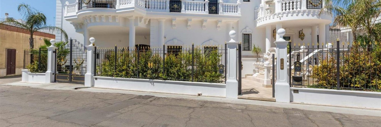 2447 Palazzo Montagna - Bilo, Мелиссано — фото 1