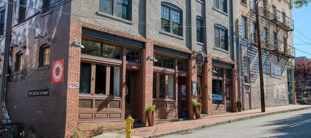 5 Walnut Lofts, 阿什维尔 — 照片 1