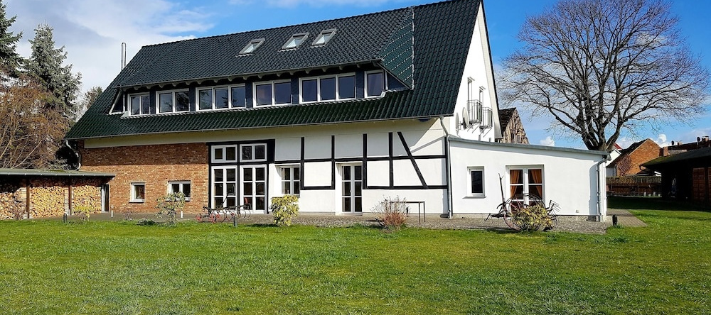 Gasthof Zum Goldenen Löwen, Монкебуде — фото 1