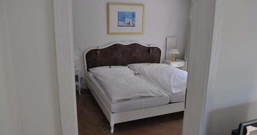 Seminar- & Erlebnishotel RömerTurm, 北格拉鲁斯 — 照片 1