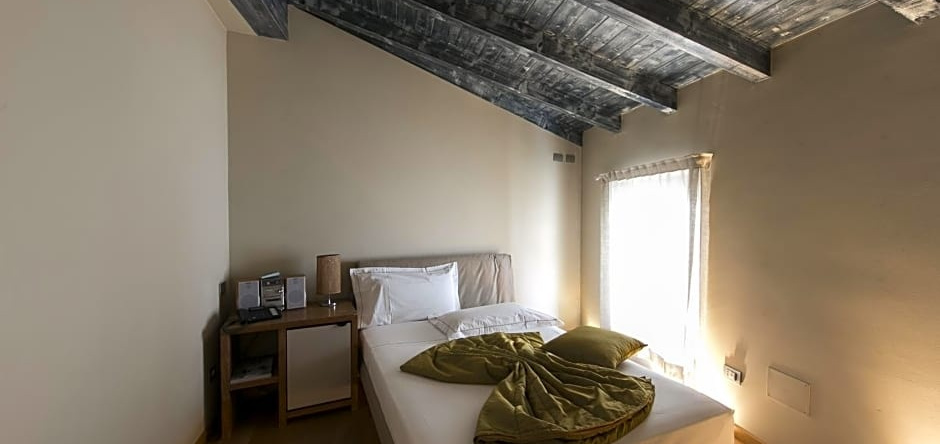 Albergo La Braseria, Озио-Сотто — фото 1