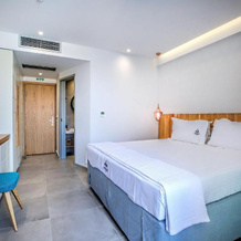 Senso Suites, Nea Peramos — photo 4