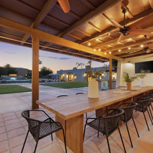 Sleeps 20! Architectural Mansion W/ Pool, Indoor Tennis Court, Game Room Starlight Estate By Avantstay, Бермуда-Дюнс — фото 2