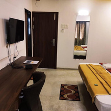 Hotel Manasi inn, Satara, 萨塔拉 — 照片 3