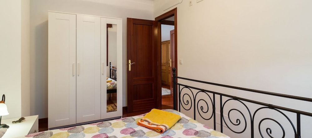 Exquisite Holiday Home in Carasa With Private Garden, Carasa — photo 1