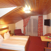 Hotel Schneeweiss, 阿特湖 — 照片 4