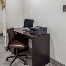 MainStay Suites Big Spring North I-20, Big Spring — photo 4