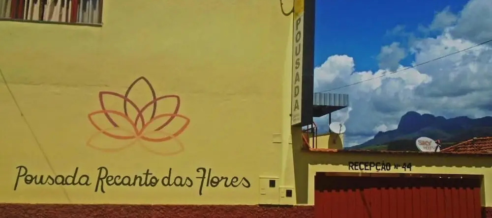 Pousada Recanto Das Flores, Аюруока — фото 1