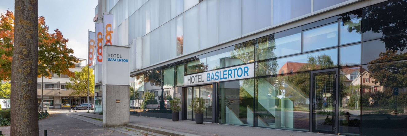 Hotel Baslertor, 穆滕茨 — 照片 1