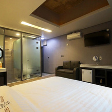 Uljin Neulbom Boutique, 竹边面 — 照片 5