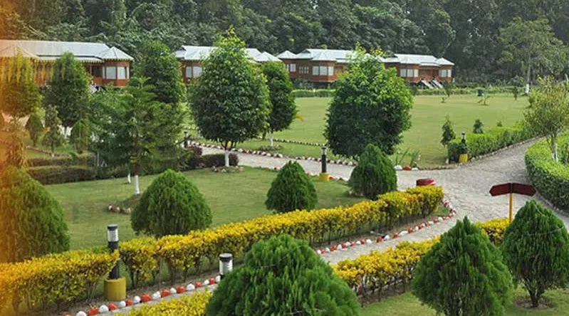 Sun City Resort Lataguri, 北米蒂亚利 — 照片 1