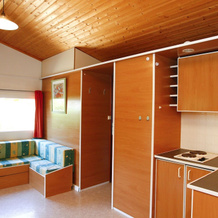 Detached Chalet With a Covered Terrace in Green Surroundings, Ривьер — 照片 2