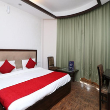 OYO 7547 Hotel Burans Residency, Tehri — photo 3
