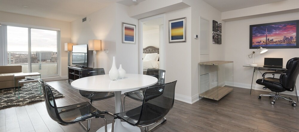 Diamond Vacation Homes - Markham, 马卡姆 — 照片 1
