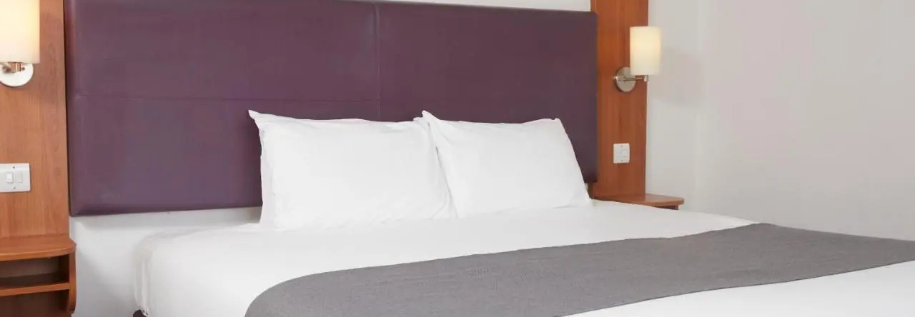 Wheatsheaf Hotel Basingstoke, Норт-Уолтам — фото 1