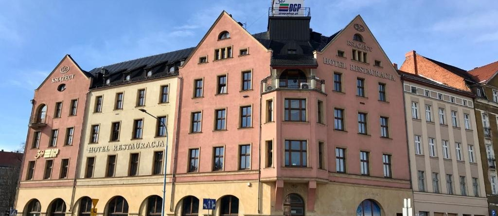 Legnicki Browar Ksiazecy Hotel i Restauracja, Legnica — photo 1