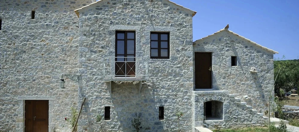 Xemoni Hotel, Итило — фото 1