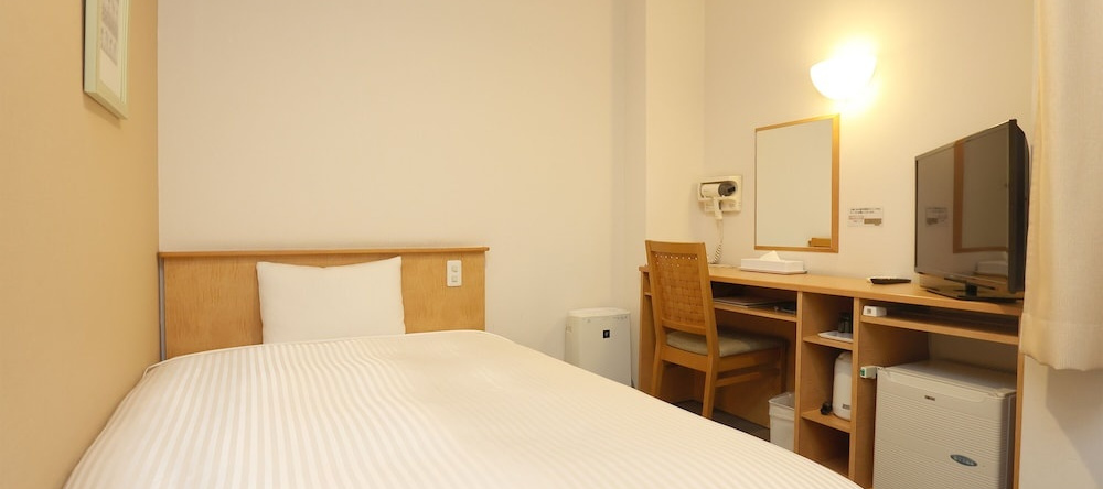 Business Hotel Isesaki Heisei INN, Isesaki — photo 1