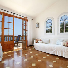Fantastic Villa With Private Swimming Pool, Garage, Bbq, Patio, Wifi and the sea, 卡普德佩拉 — 照片 5