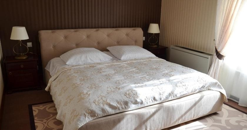 Hotel Nowodworski, Легница — фото 1