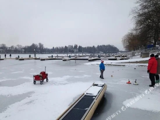 Schreier am See, 林道 — 照片 1
