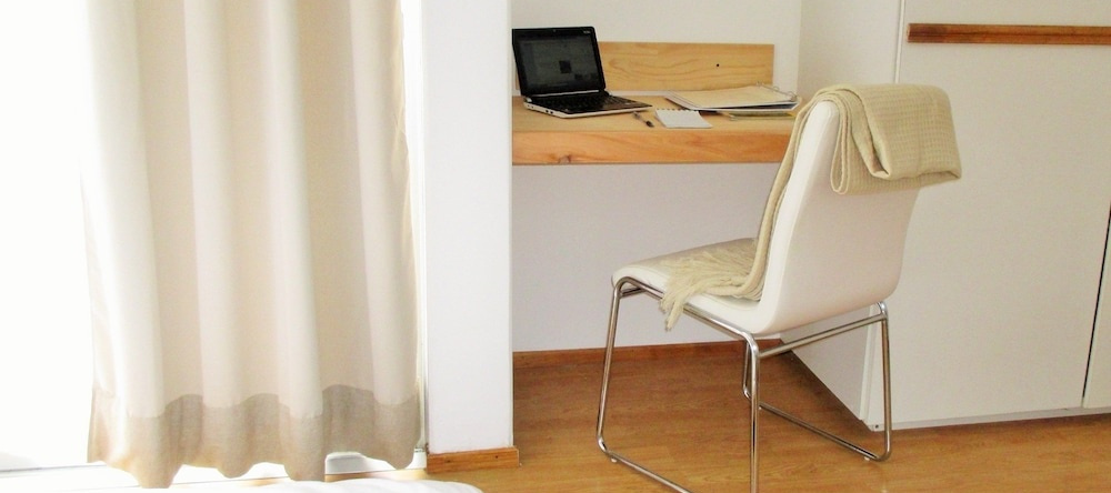 Cedar Cats Short Stay Apartments - Adults Only, 圣佩德罗 — 照片 1