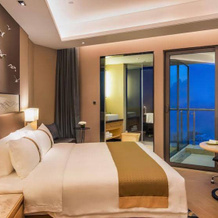 Holiday Inn Haikou West Coast, Ронгшан — фото 4