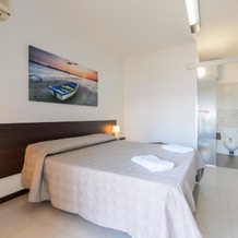 Marina D'Agrò Residence, 圣泰雷萨-迪里瓦 — 照片 4