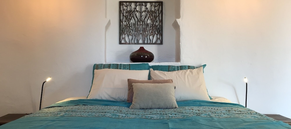 Finca Zayas Casa Rural And Guest Suites, 佩里亚纳 — 照片 1