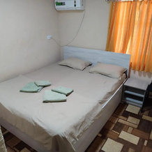 Family Guest house - Friends-J, 努库斯 — 照片 2
