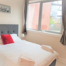 MK City Centre 2 Bed Serviced Apartment, 米尔顿凯恩斯 — 照片 4