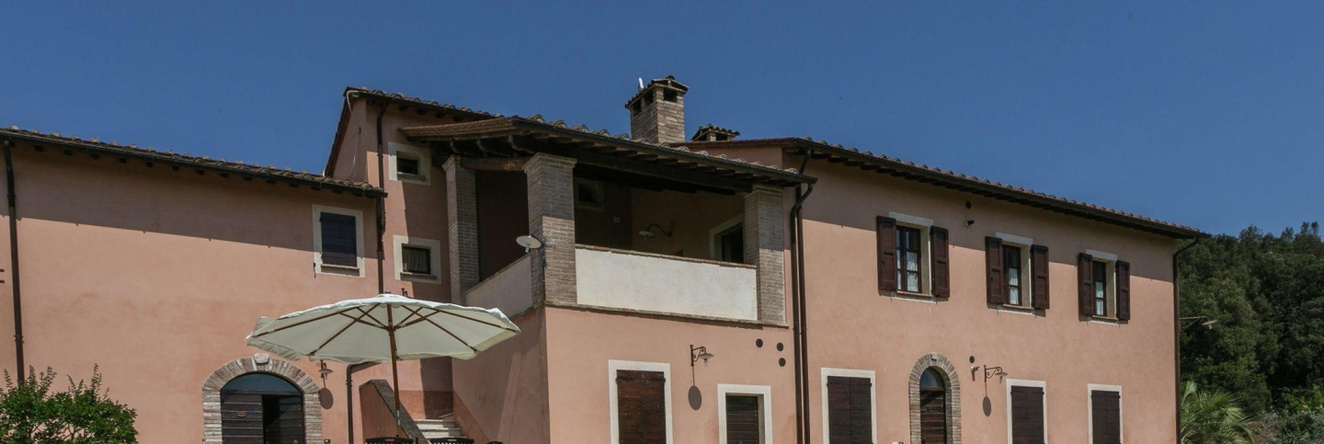 Luxury, modern apartment with pool and stunning views, 1 hour from Rome, Narni — photo 1
