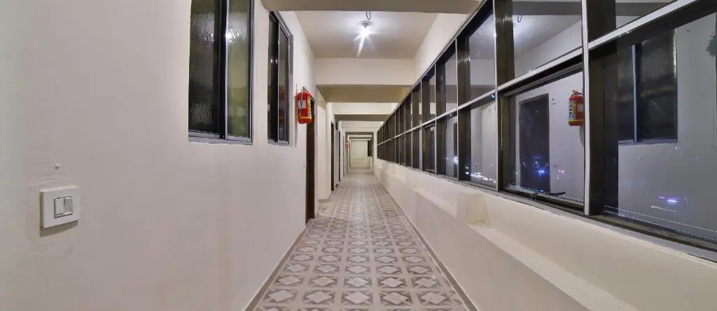 Welcome Hotel And Guest House By OYO Rooms, 巴夫拉 — 照片 1